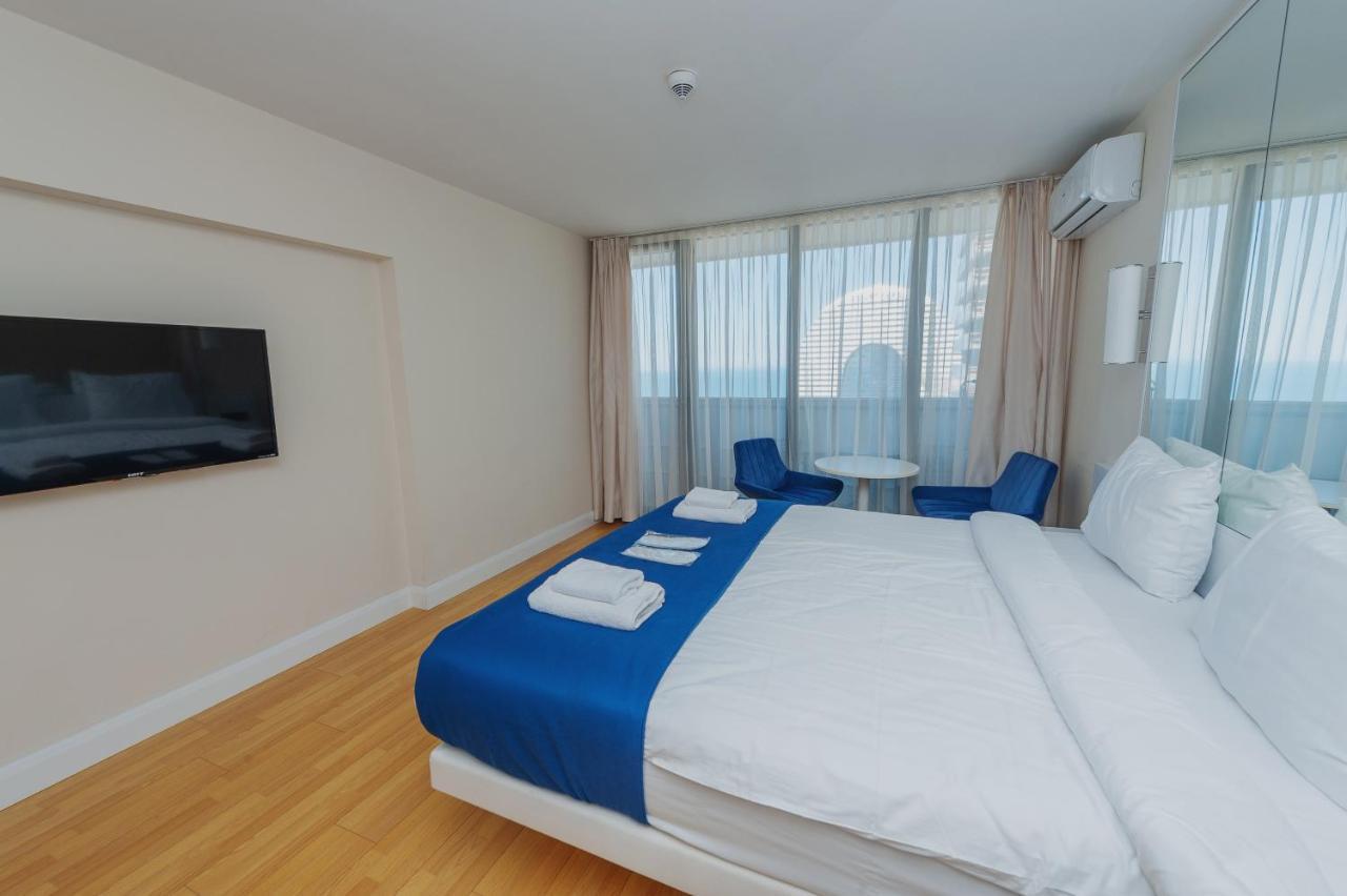 Black Sea Luxury Towers Hotel Batumi Ngoại thất bức ảnh