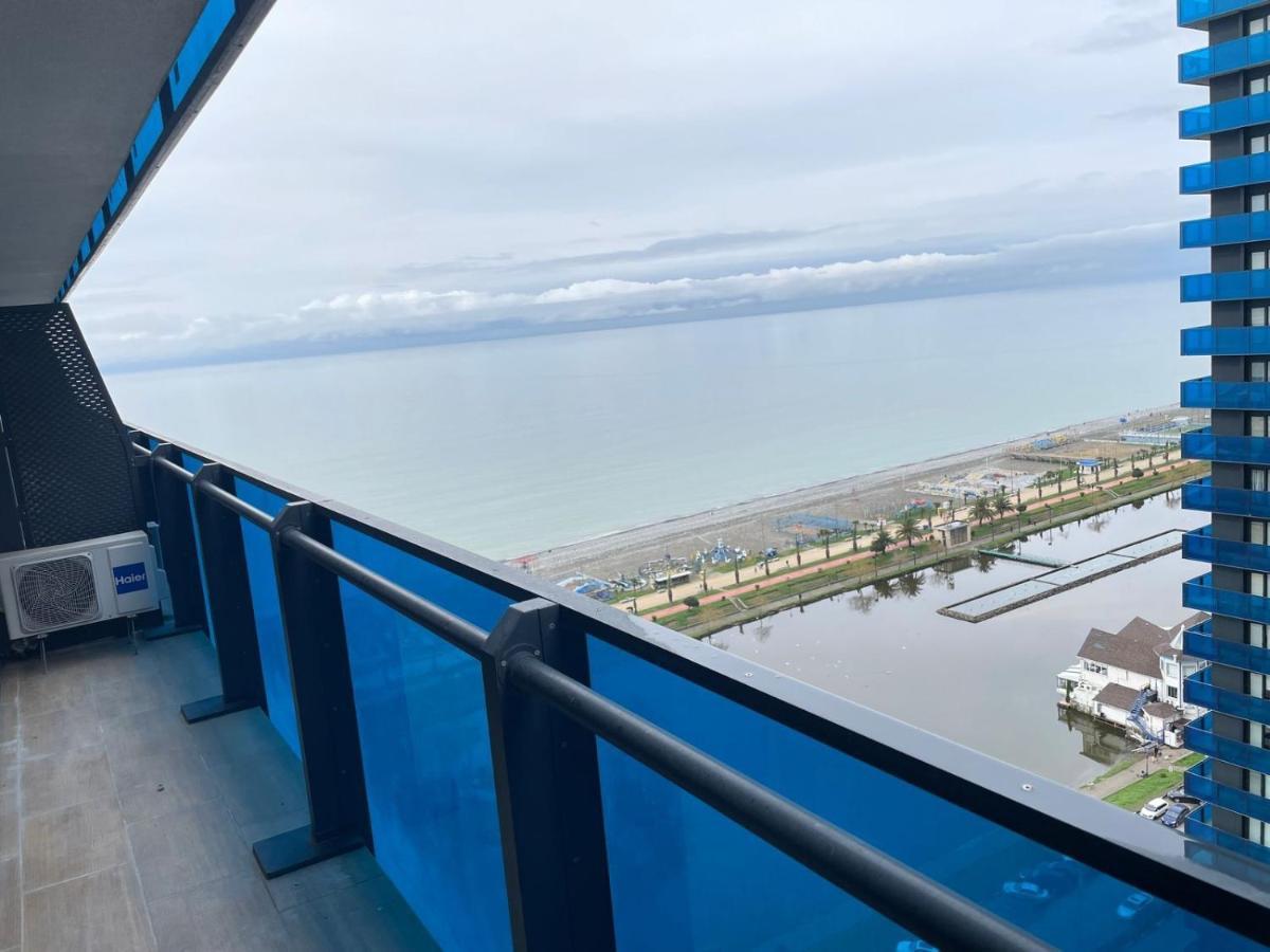 Black Sea Luxury Towers Hotel Batumi Ngoại thất bức ảnh