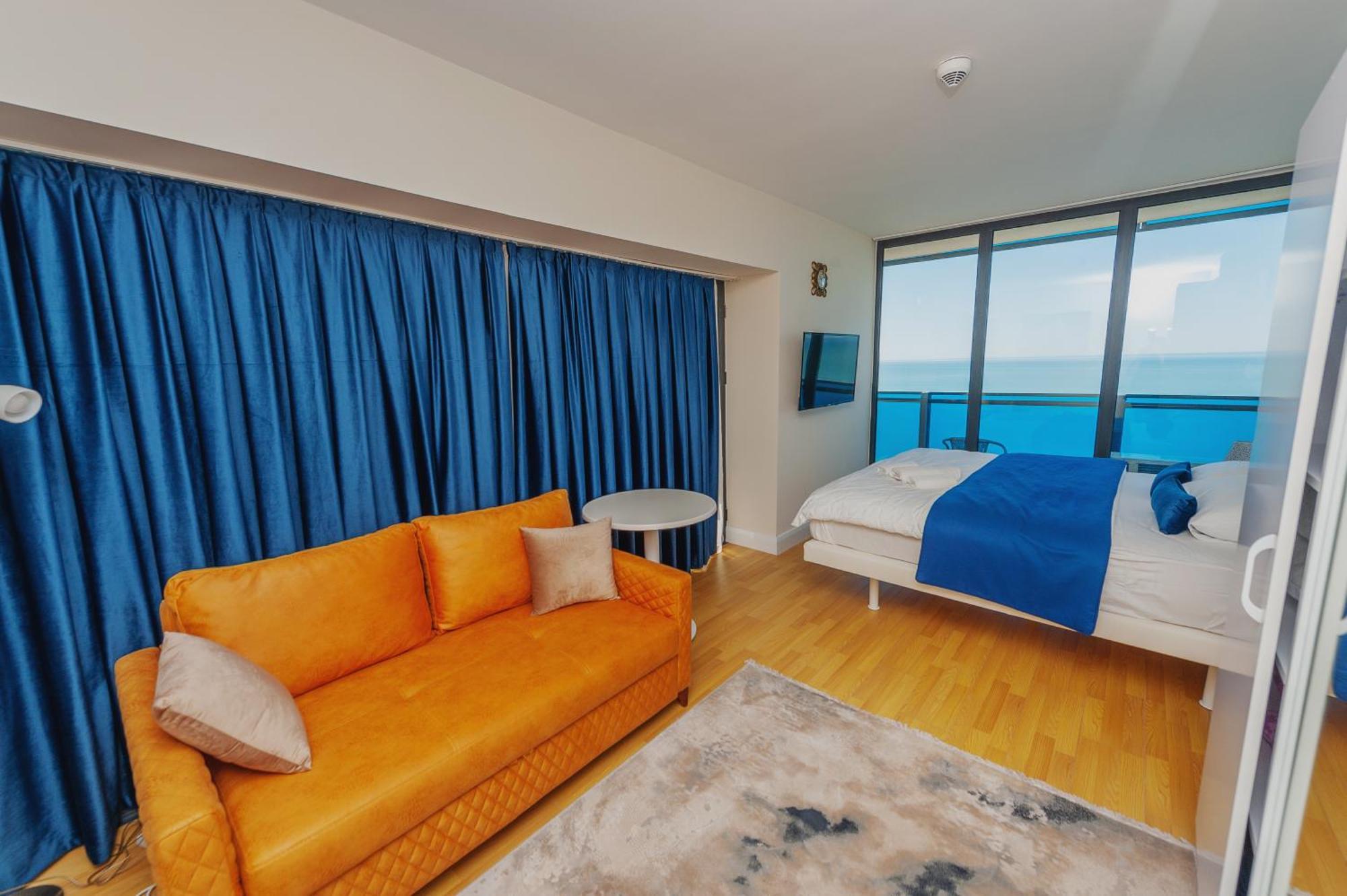 Black Sea Luxury Towers Hotel Batumi Ngoại thất bức ảnh
