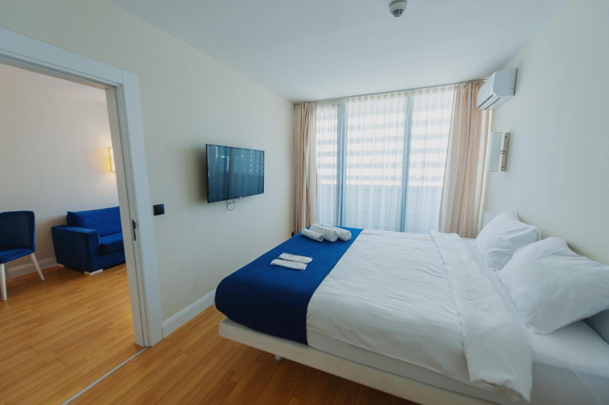 Black Sea Luxury Towers Hotel Batumi Ngoại thất bức ảnh