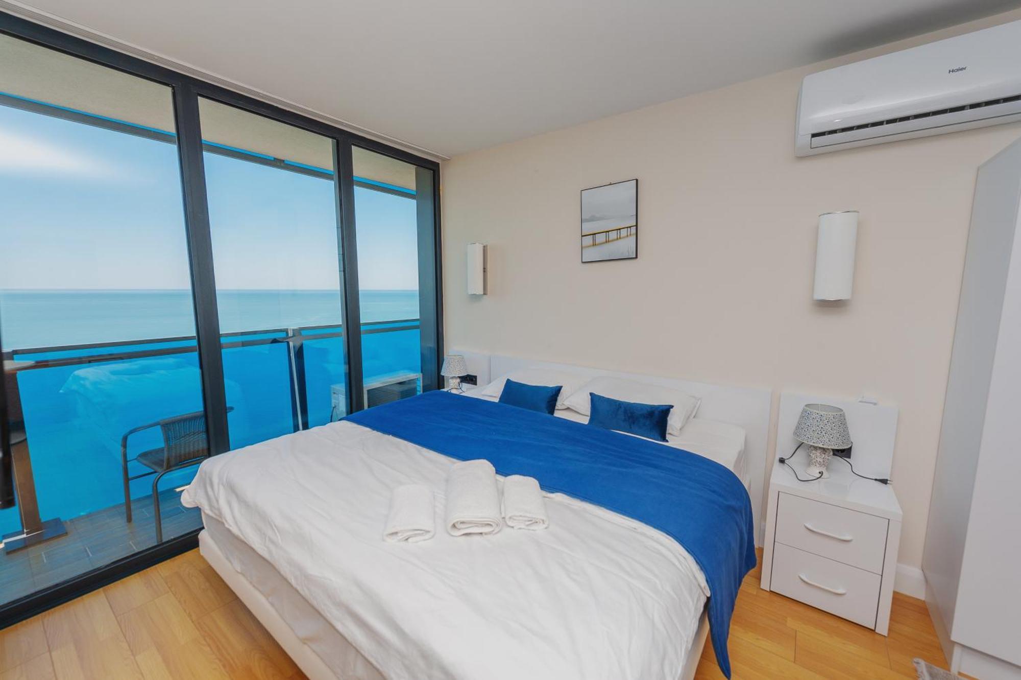 Black Sea Luxury Towers Hotel Batumi Ngoại thất bức ảnh